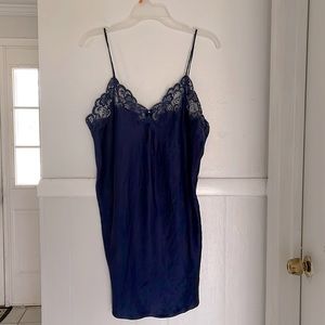 Unmentionables navy blue lace silky slip